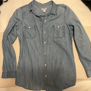 Old Navy Medium Blue Denim Shirt size small